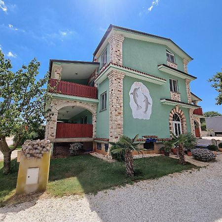 Appartement Apartman 2 à Ližnjan Extérieur photo